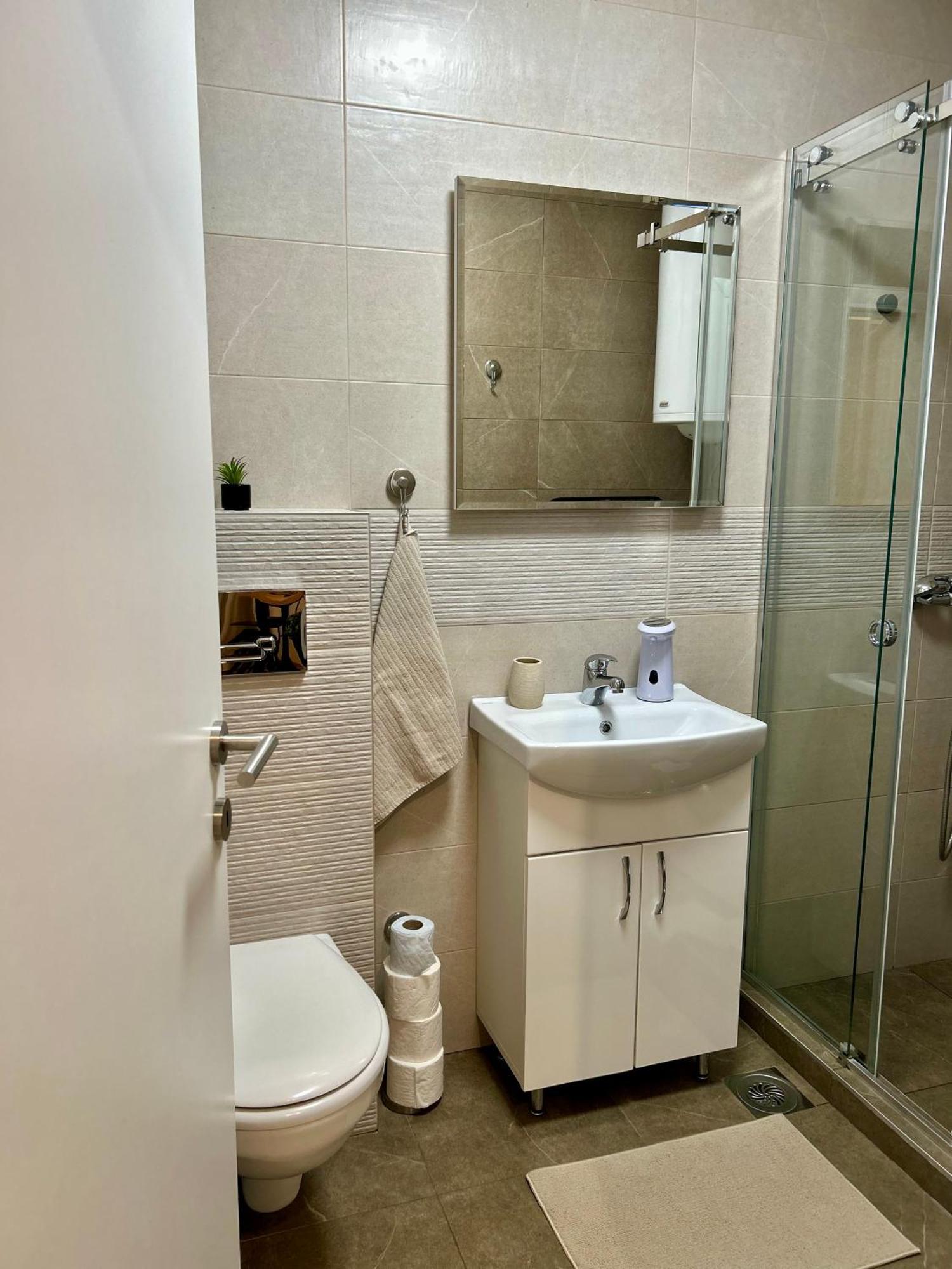 Silversea Apartman Шабац Екстер'єр фото